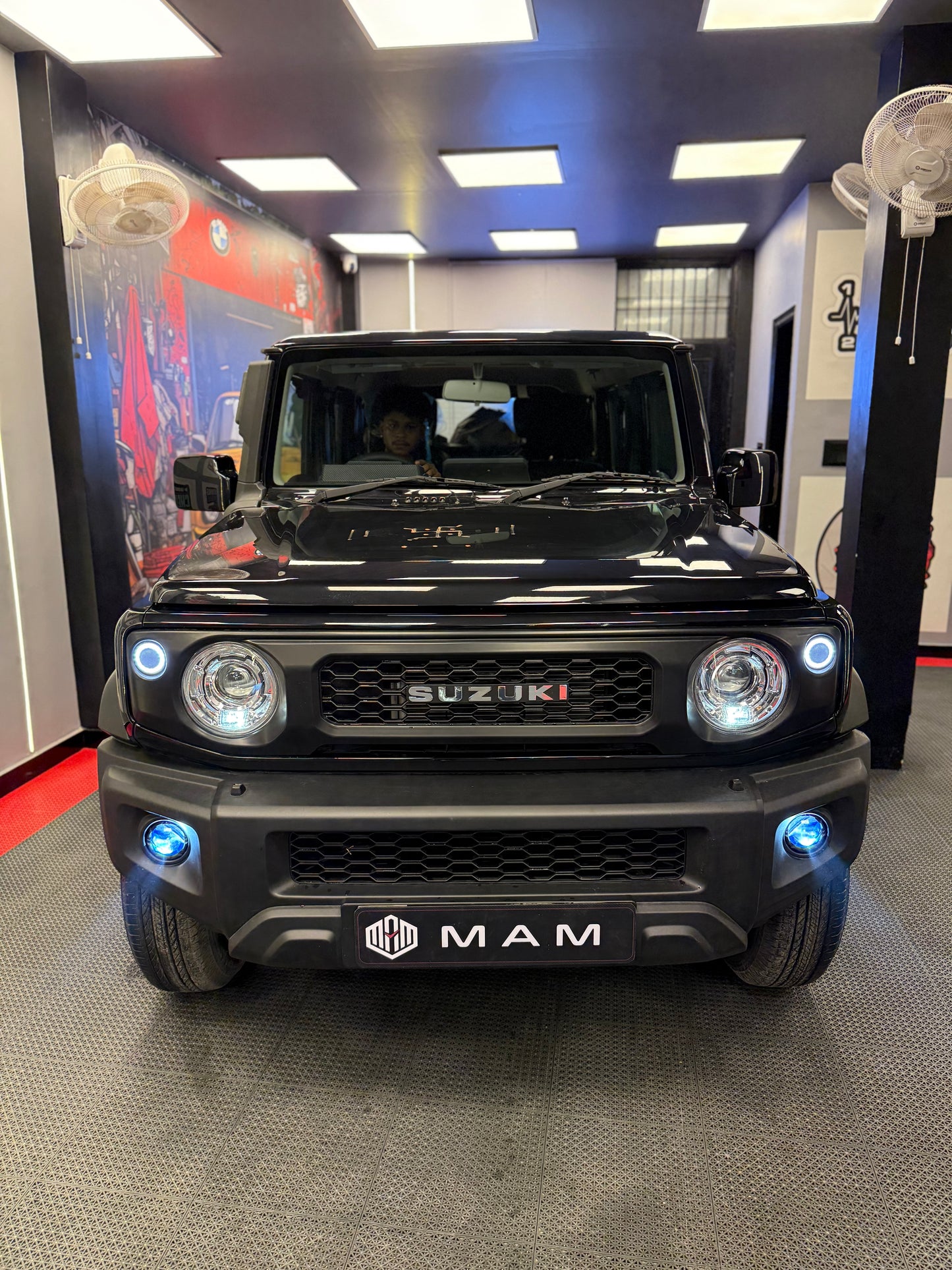 SUZUKI JIMNY (AFTERMARKET FRONT GRILL)
