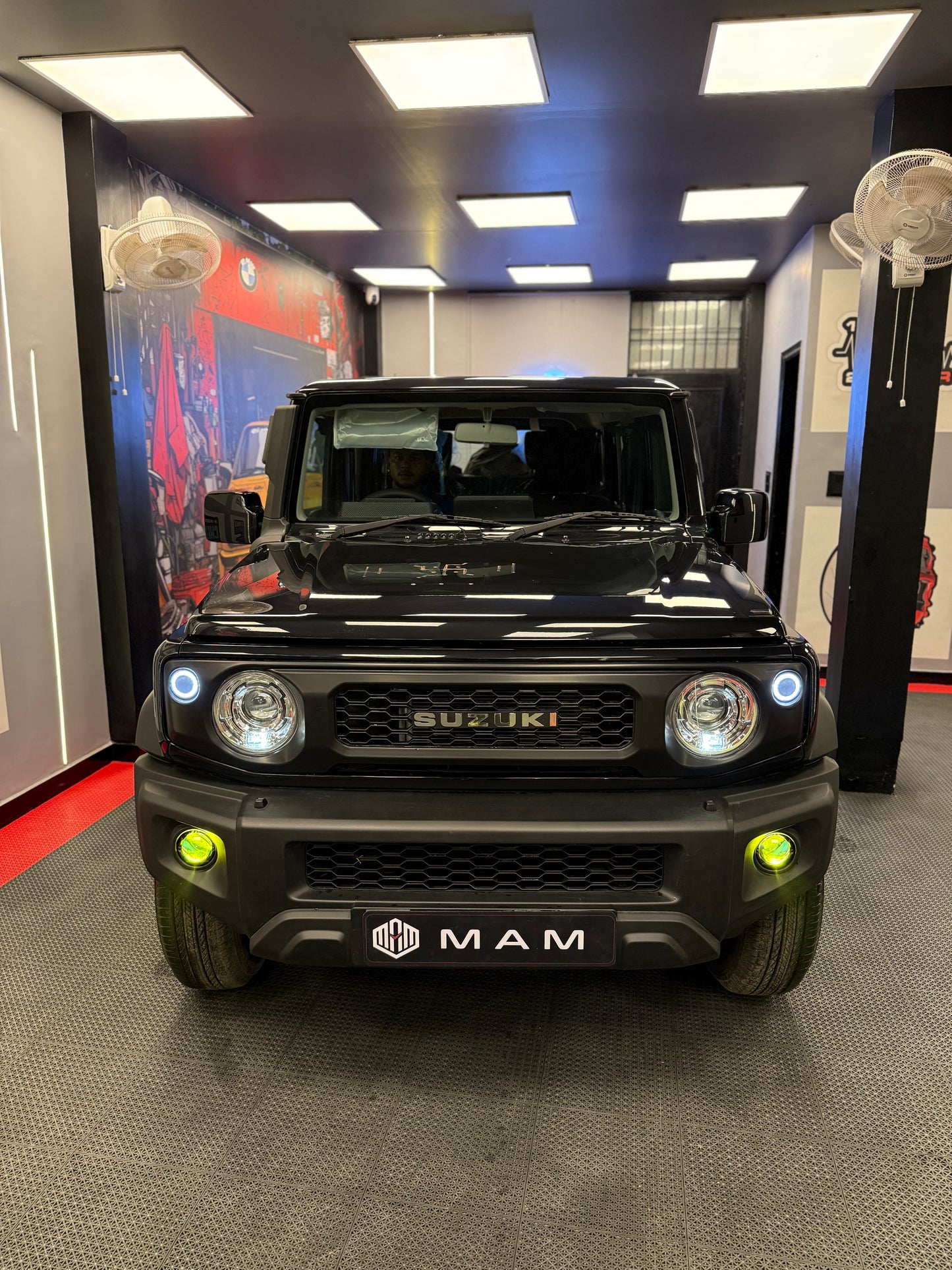 SUZUKI JIMNY (AFTERMARKET FRONT GRILL)