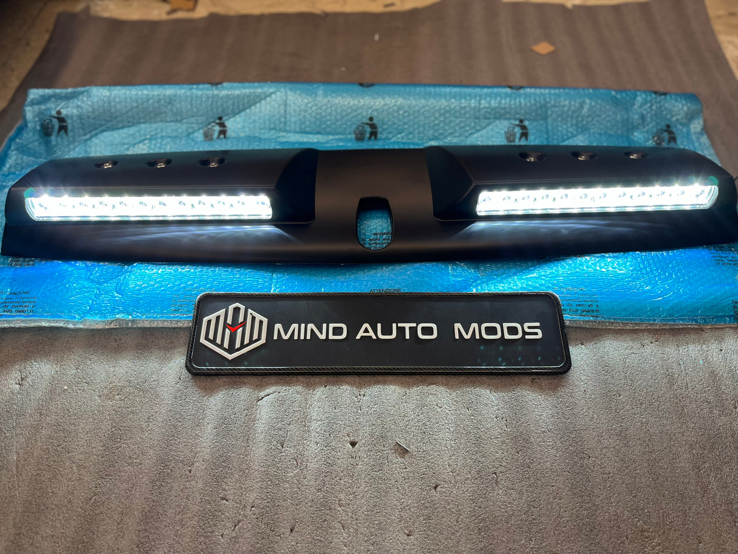 ENDEAVOUR ROOF LED LIGHTS