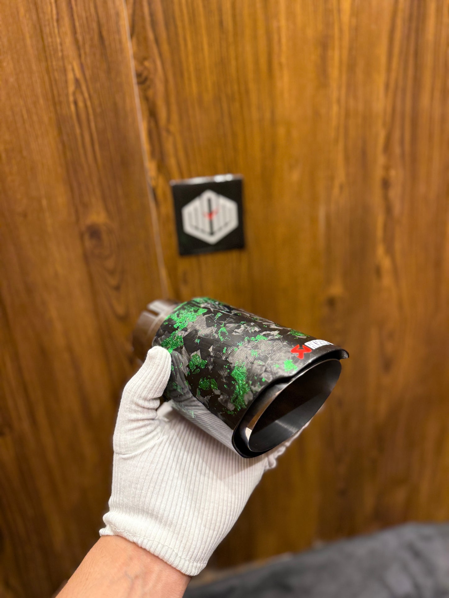 SINGLE EXHAUST TIP (GREEN FORGED CARBON FIBER)