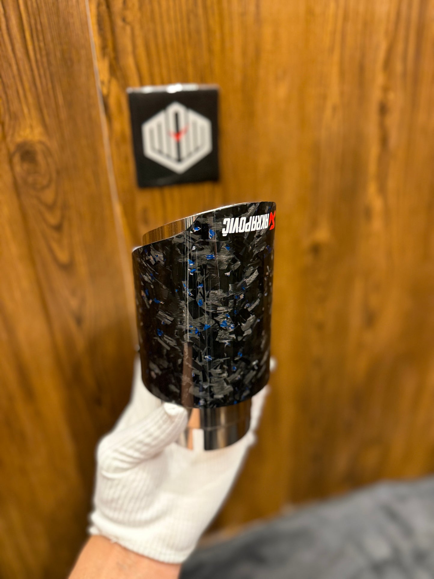 SINGLE EXHAUST TIP (BLUE FORGED CARBON FIBER)