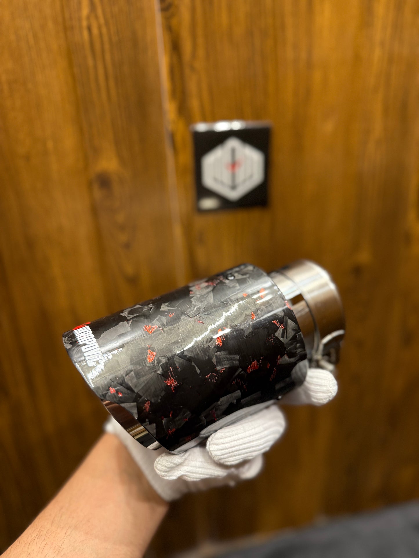 SINGLE EXHAUST TIP (RED FORGED CARBON FIBER)