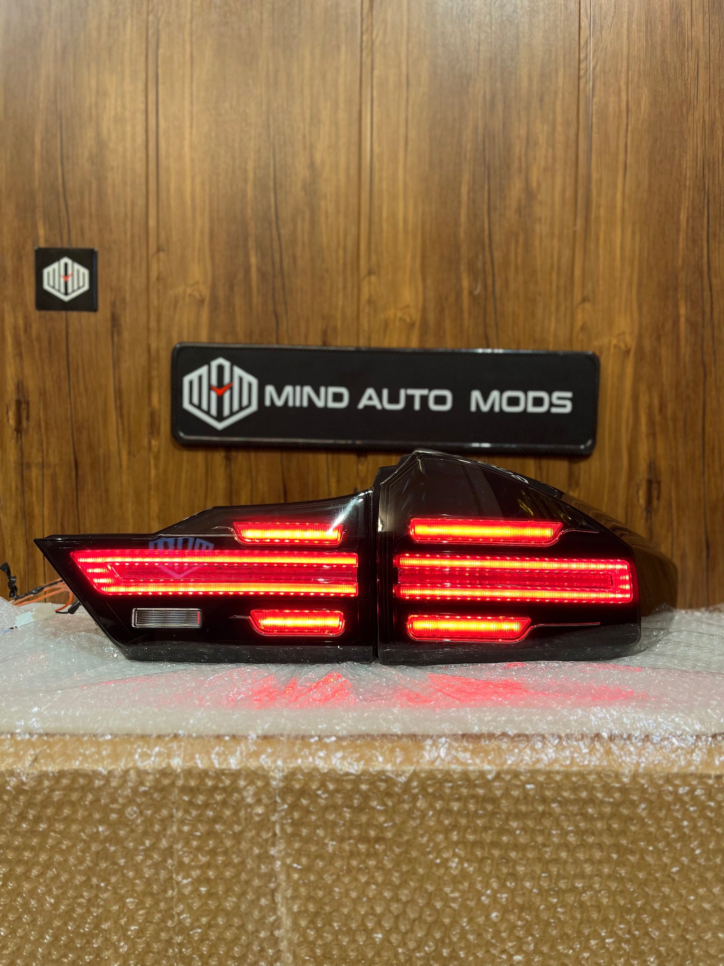 HONDA CITY (2014-19) WELCOME FEATURE SMOKE LENS TAIL LAMP