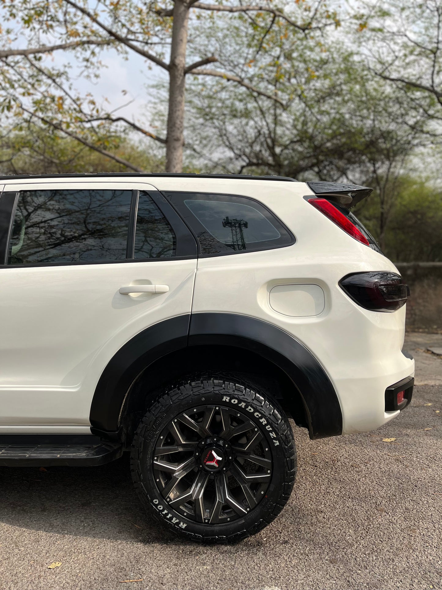 ENDEAVOUR F150 RAPTOR INSPIRED KIT (2016-21 ENDEAVOUR)
