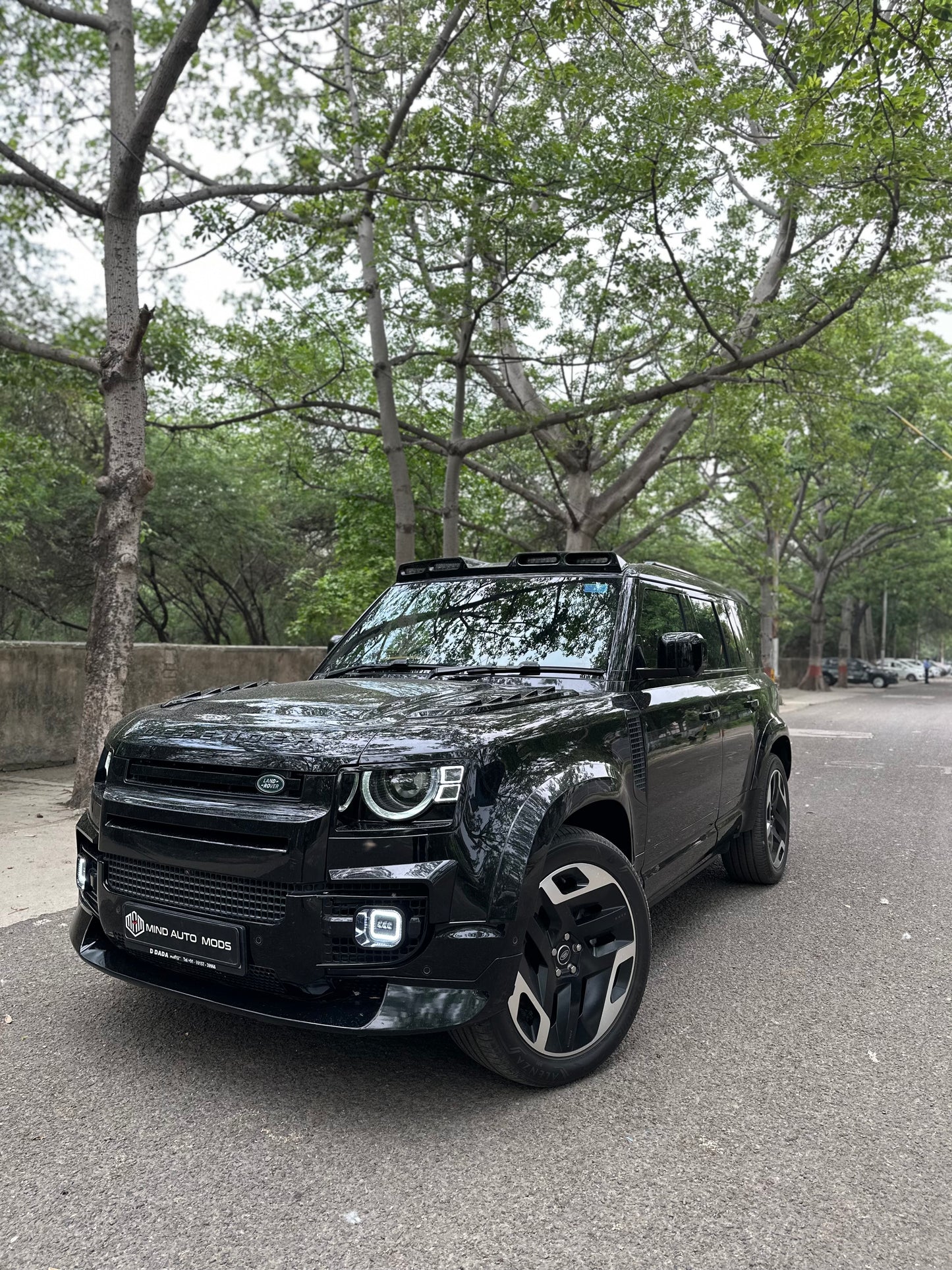 DEFENDER (IMPORTED ABS) FRONT LIP