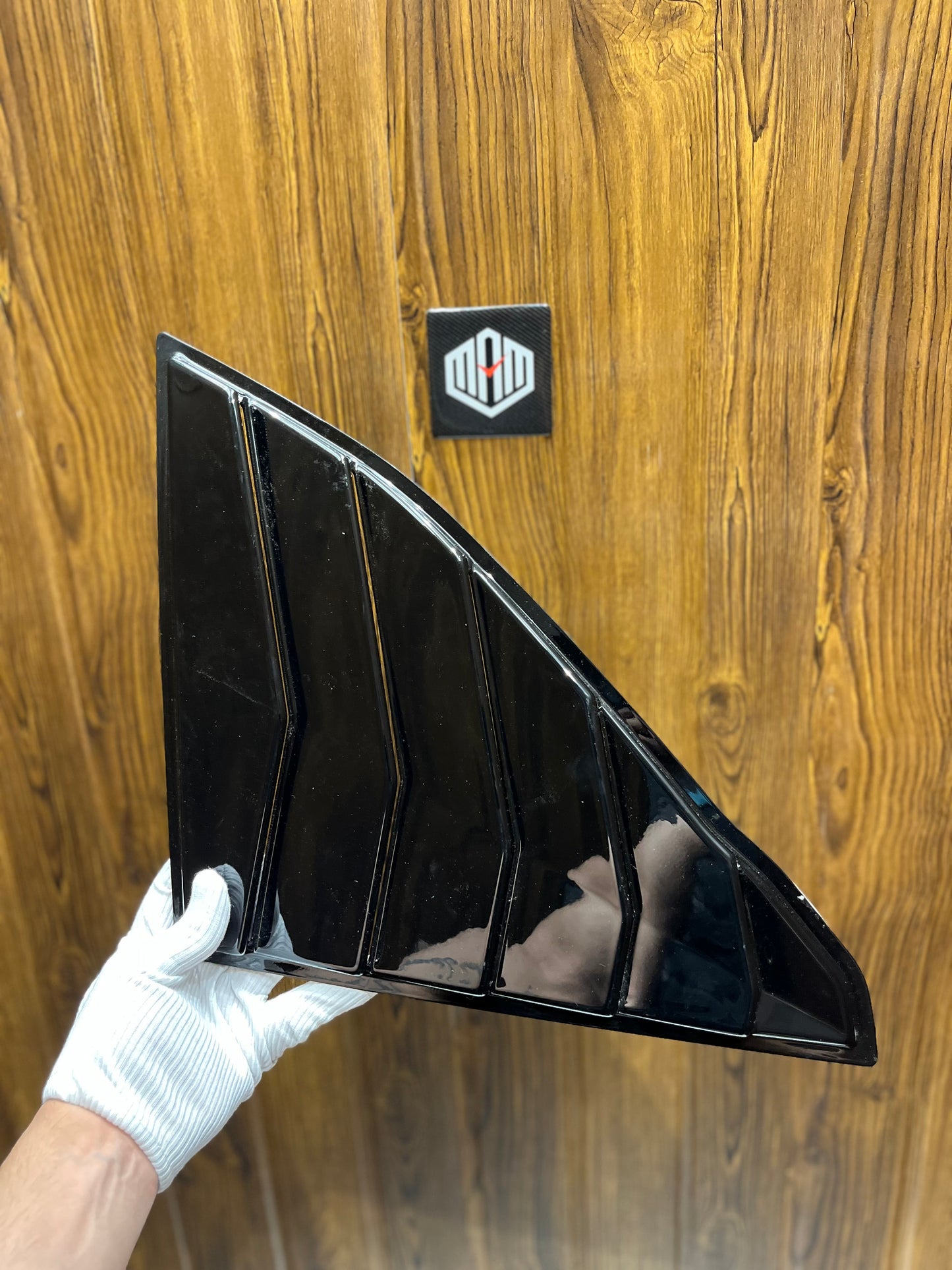 KIA SELTOS SIDE WINDOW LOUVER (BLACK)
