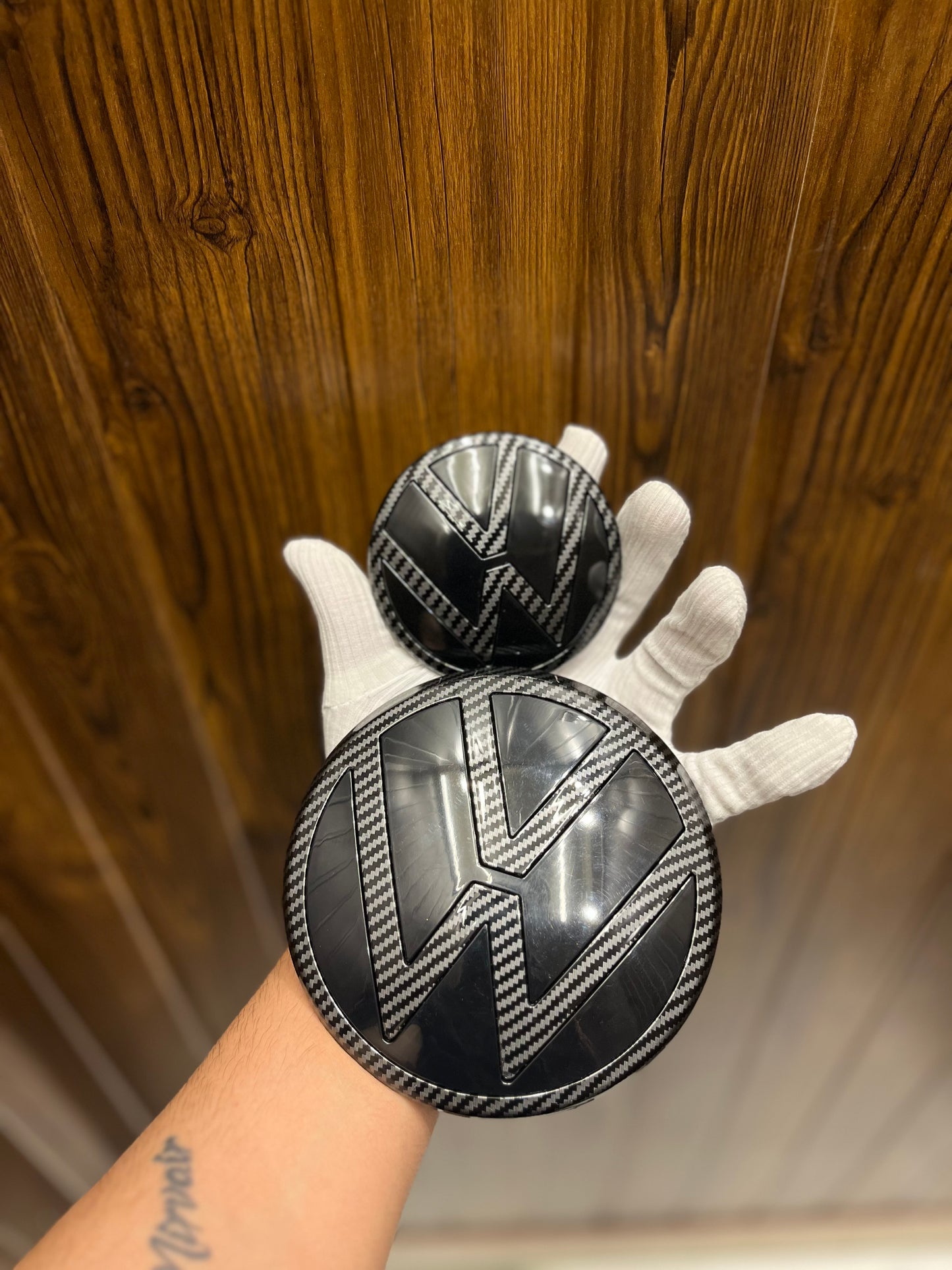 VW VIRTUS (CF+BLACK) REPLACEMENT LOGO’S