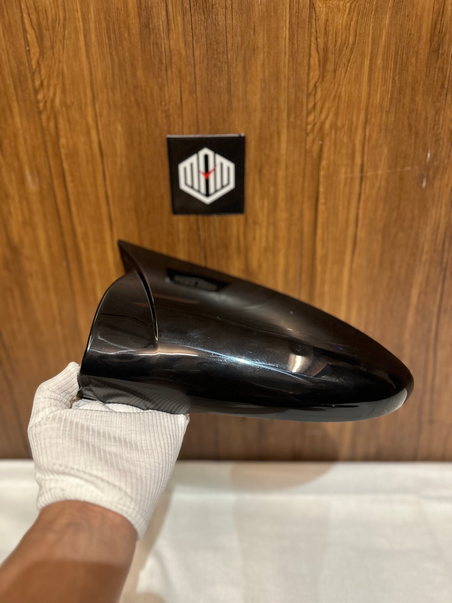 i20 2020-2025 (BLACK) MIRROR CAPS