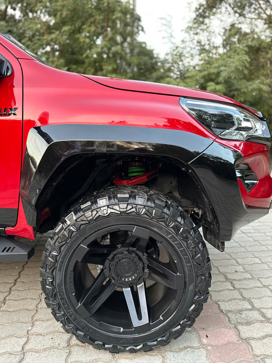 HILUX GR SPORTS BODY KIT
