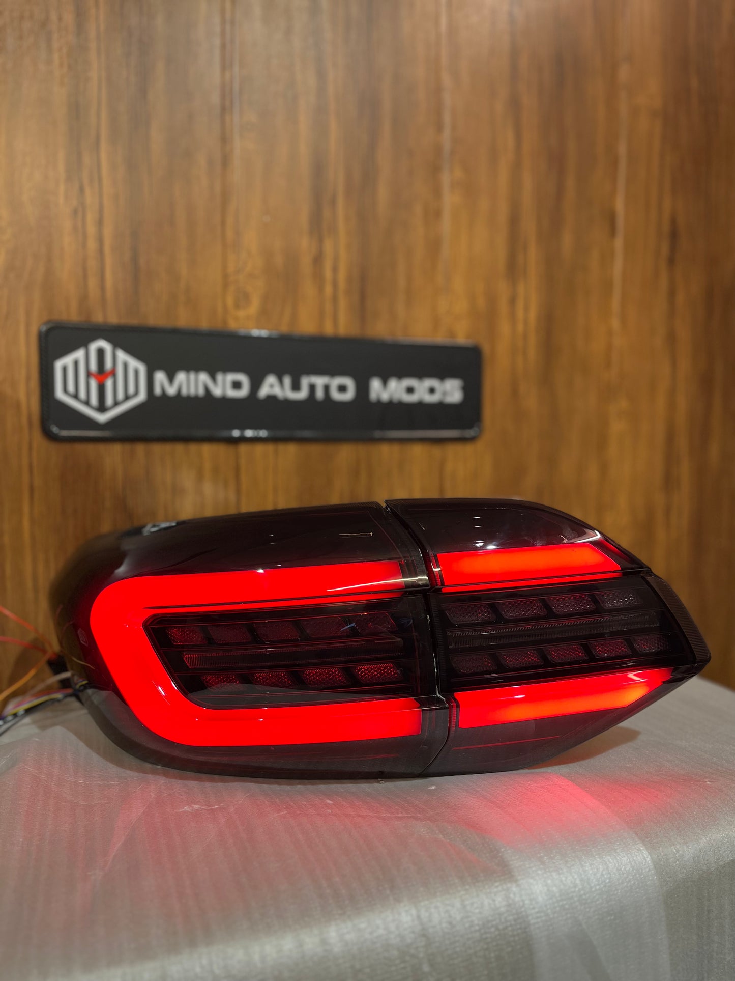 ENDEAVOUR SMOKE LENS TAIL LAMP