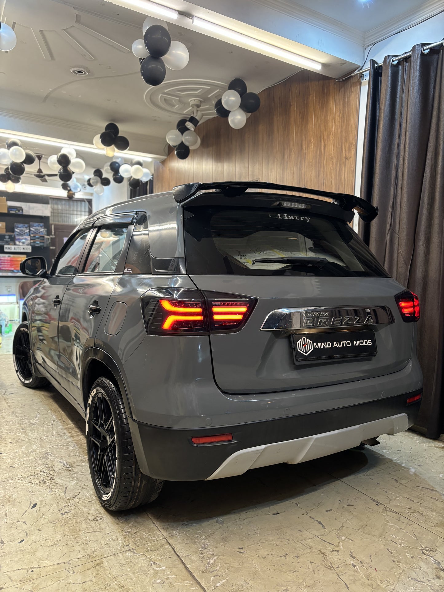 UNIVERSAL SLEEK ABS MONSTER SPOILER