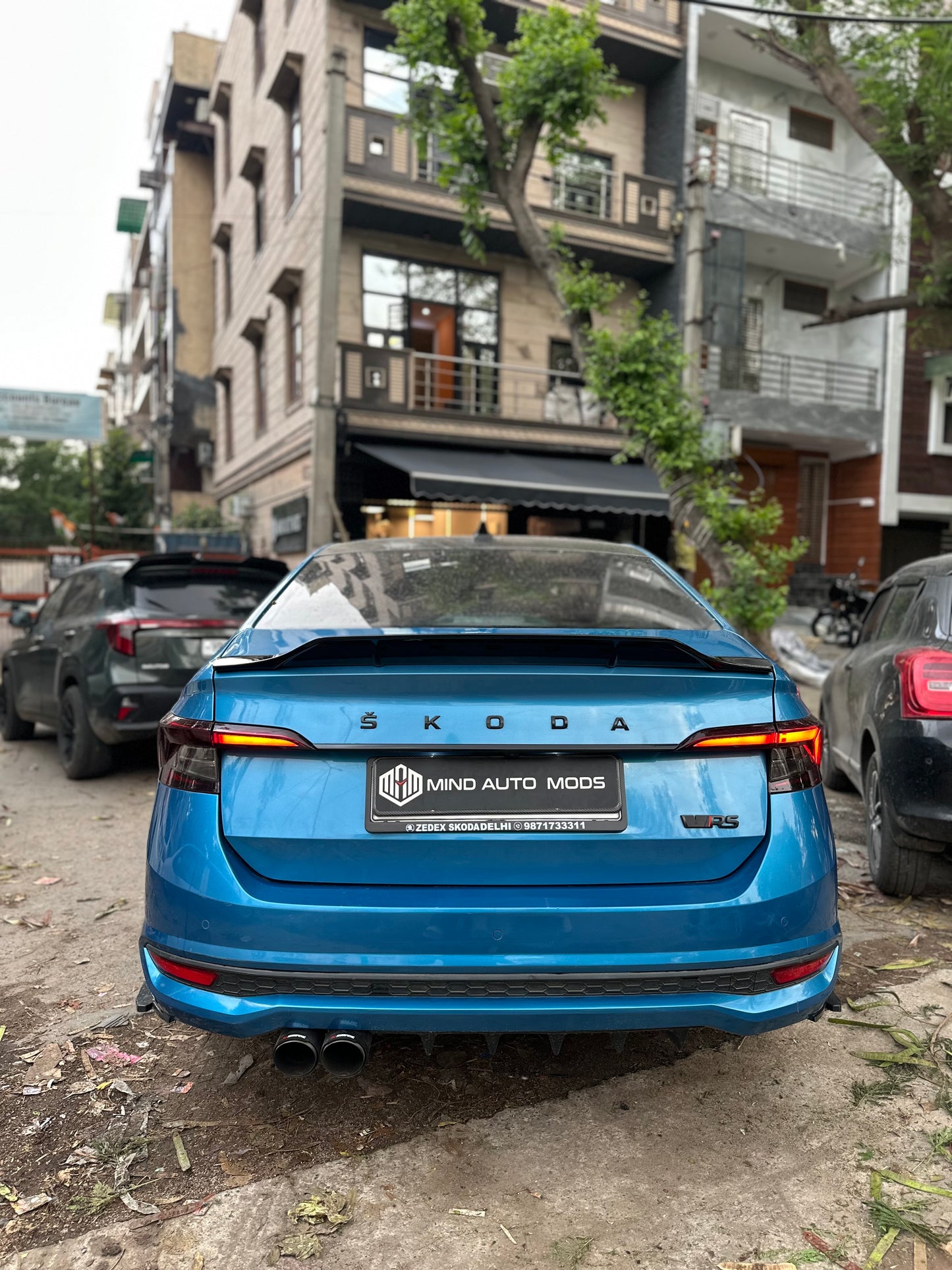 SLAVIA (RS DUCK) IMPORTED ABS SPOILER