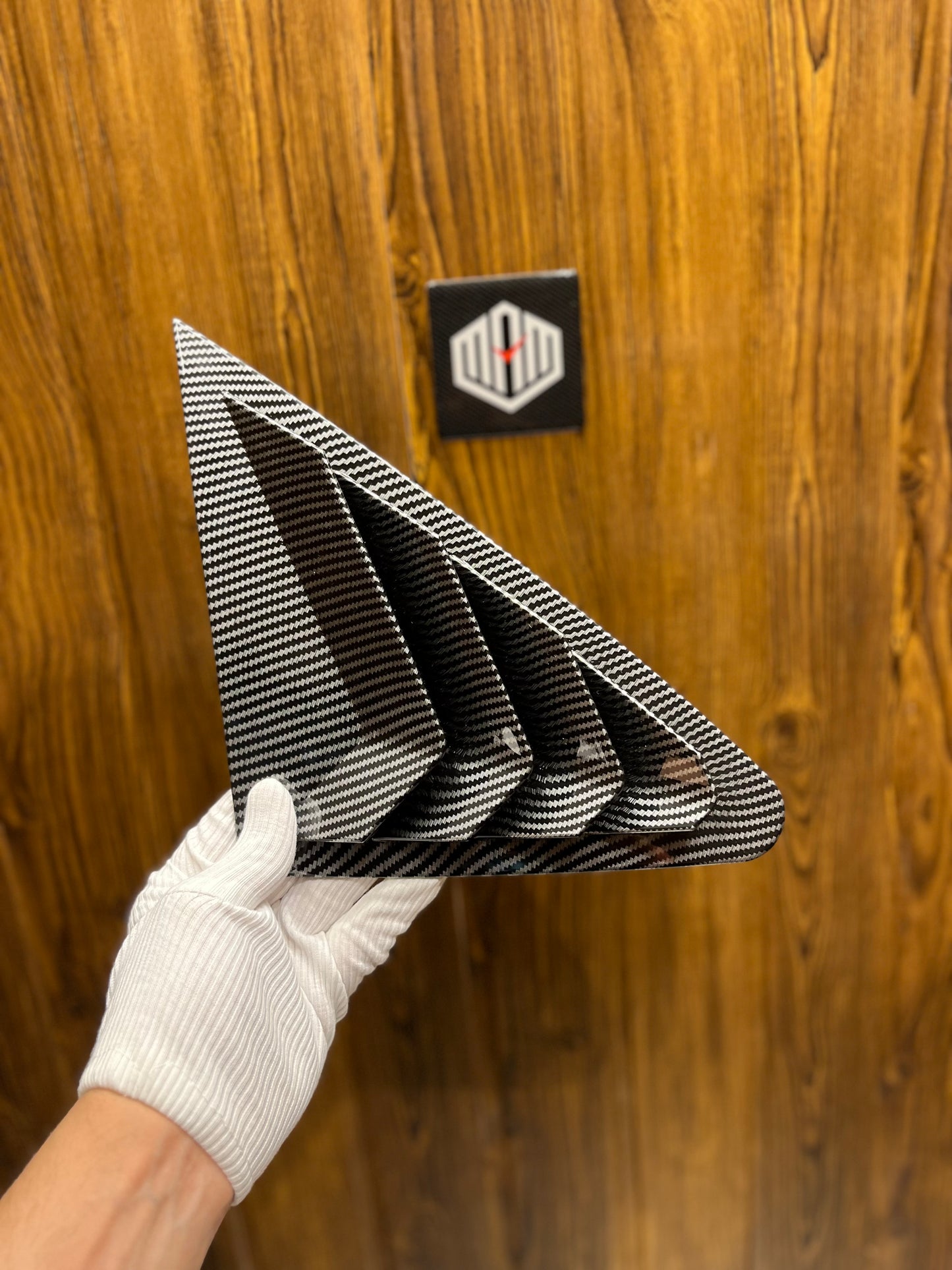VW VIRTUS SIDE WINDOW LOUVER (CF DIPPED)