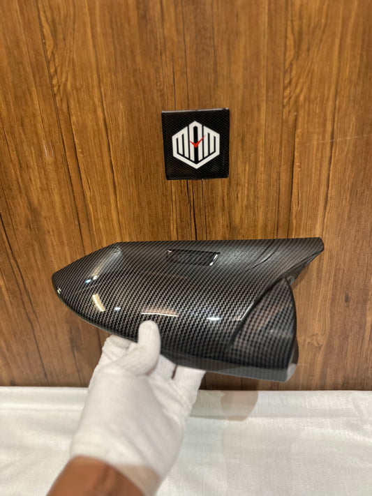 VERNA 2025 (CF DIPPED) MIRROR CAPS